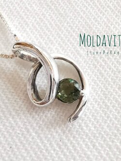 สร้อยคอเงินจี้สะเก็ดดาวโมดาไวท์เจียรทรงกลม