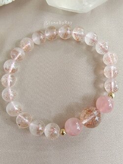 สร้อยข้อมือหินเฮมาไทต์ควอตซ์ร้อยกับไหมนาคและโรสควอตซ์