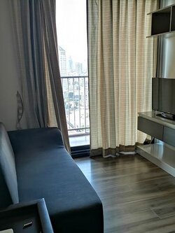 ให้เช่า WYNE Sukhumvit (วายน์ สุขุมวิท) ชั้น19 แต่งครบพร้อมอยู่