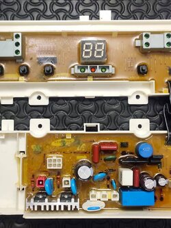 บอร์ดเครื่องซักผ้า SAMSUNGอะไหล่แท้/บอร์ดถอด สภาพบอร์ดอาจแตกต่างกัน พาร์ท DC92-00201A :DC92-00201D ใช้กับรุ่น WA85V3PEC/XST :WA85V3PIC/XSP และรุ่นอื่นๆ