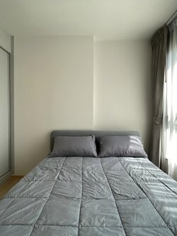 The Base Chaengwattana ให้เช่าห้องใหญ่น่าอยู่เฟอร์ครบ สอบถามแอด Line ID : Smile-easy