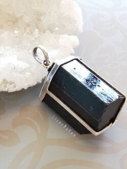 จี้เงินหินแบล็กทัวมารีน Black Tourmaline
