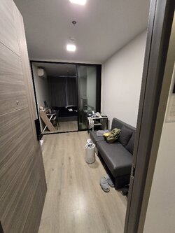 ให้เช่าคอนโด The Privacy Taopoon Interchange (เดอะ ไพรเวซี่ เตาปูน อินเตอร์เชนจ์) โซนพื้นที่ MRT เตาปูน ห้องแบบ 1ห้องนอน / 1ห้องน้ำ / โซนครัวปิด ขนาดห้อง 27 ตรม. ชั้น 27