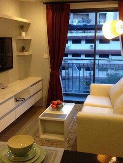 สนใจชมห้องติดต่อได้เลย Line ID: Smile-easy ปล่อยเช่าคอนโด Mirage Sukhumvit 27 (มิราจ สุขุมวิท 27) - 1ห้องนอน 1ห้องน้ำ 1ห้องนั่งเล่น - ใกล้ MRT สุขุมวิท BTS อโศก - ขนาดห้อง 35 ตรม. ชั้น 5