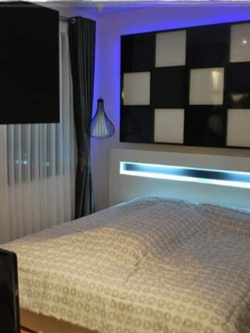 ปล่อยเช่าคอนโด Villa Sathorn (วิลล่า สาทร) - 1ห้องนอน 1ห้องนั่งเล่น 1ห้องน้ำ - ใกล้ BTS กรุงธน - ขนาดห้อง 43.5 ตรม. ชั้น 30