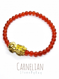 สร้อยข้อมือหินคาเนเลี่ยนกับปี่เซียะนำโชค