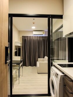 ให้เช่าและขาย Condolette Midst Rama 9 (คอนโดเลต มิสท์ พระราม 9)