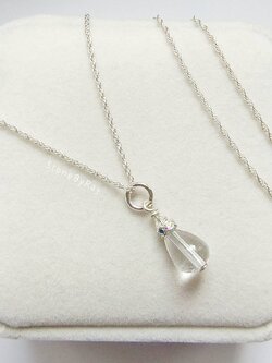 สร้อยคอเงินจี้หินคริสตัลควอตซ์ Crystal Quartz