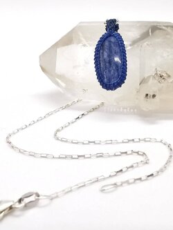 สร้อยคอเงินจี้หินไคยาไนท์ (Kyanite)