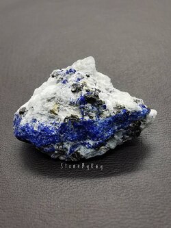 หินลาพิสลาซูลีก้อนธรรมชาติ Lapis Lazuli