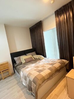 ให้เช่าคอนโด Centric Huai Khwang Station (เซ็นทริค ห้วยขวาง สเตชั่น) - Duplex2ชั้น 3ห้องนอน3ห้องน้ำจอดรถได้2คันห้องใหญ่ - การเดินทาง: ใกล้ MRTห้วยขวาง เพียง 120m