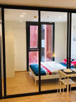 ปล่อยเช่าคอนโด The Base Garden Rama 9 (เดอะ เบส การ์เด้น พระราม 9) - 1ห้องนอน 1ห้องน้ำ 1ห้องนั่งเล่น - ใกล้ ARL รามคำแหง - ขนาดห้อง 32 ตรม. ชั้น 25