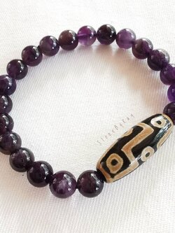 สร้อยข้อมือหินอเมทิสต์+หินทิเบตลาย9ตา