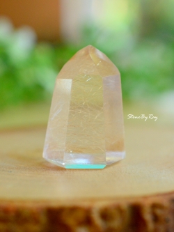 หินไหมเงินเจียรทรงผลึกแท่งคริสตัล