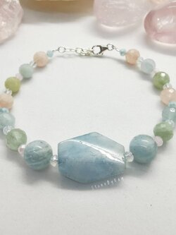 สร้อยข้อมือเงินหินอความารีนกับเบริล Moonstone+Beryl