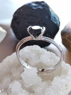 แหวนเงินหินสะเก็ดดาว Tektite