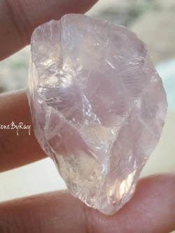 หินโรสควอตซ์ก้อนธรรมชาติ(Rose Quartz)
