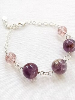 สร้อยข้อมือเงินหินสตอเบอร์รี่ควอตซ์+อเมทิสต์คาค็อกซีไนท์