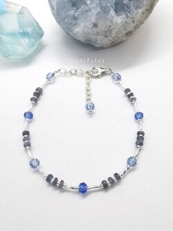 สร้อยข้อมือเงินพลอยไพลิน Sapphire