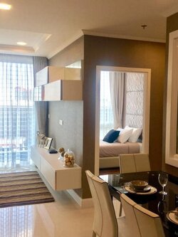 ปล่อยเช่าคอนโด เดอะ เมโทรโพลิส สำโรง อินเตอร์เชนจ์ (The Metropolis Samrong Interchange) - ชั้นสูง2ห้องนอนเฟอร์เครื่องใช้ไฟฟ้าครบครั้น - การเดินทาง: ติดรถไฟฟ้า BTS สำโรง