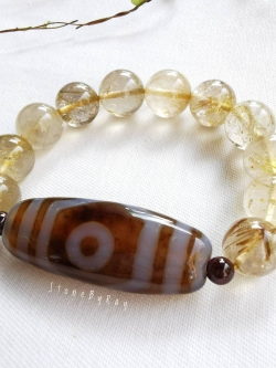 สร้อยข้อมือหินไหมทองกับหินDziลายสามตา