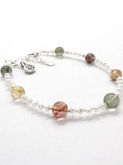 สร้อยข้อมือเงินไข่มุกแท้ดีไซน์กับหินไหมนาค,ไหมเขียว,ไหมทองและไหมเศรษฐี