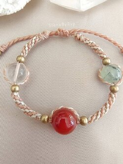 สร้อยข้อมือเชือกถักหินคริสตัล,คาเนเลี่ยน,พรีไนท์