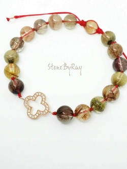 สร้อยข้อมือไหม3สีกับจี้ลัคกี้โคลเวอร์