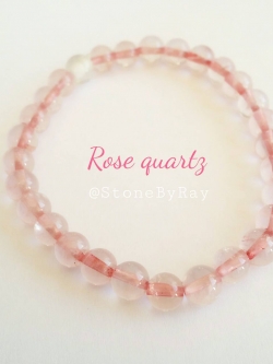 สร้อยข้อมือหินโรสควอตซ์6มิล