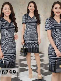 kudapy เดรสผ้าไหมญี่ปุ่น ปริ้นลายไทยคมชัดคอวีแต่งจับจีบที่แขน มีซับในและชิปหลังใส่สบาย