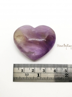 หินอเมทิสต์เจียรรูปหัวใจ