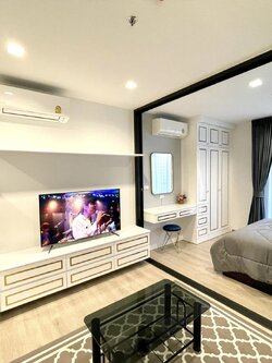 ให้เช่าคอนโด THE LINE Phahonyothin Park (เดอะ ไลน์ พหลโยธิน พาร์ค) ห้องสวยใกล้ห้าแยกลาดพร้าว ฝั่งติดสวน 8 ไร่