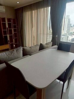 ให้เช่าคอนโด Villa Sathorn (วิลล่า สาทร) โซนพื้นที่ BTS กรุงธน ห้องแบบ 2ห้องนอน / 2ห้องน้ำ / โซนครัวปิด ขนาดห้อง 90 ตรม. ชั้น 17