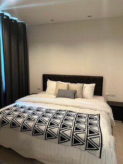 ให้เช่าคอนโด Rhythm Sukhumvit 44/1 (ริทึ่ม สุขุมวิท 44/1) - ห้องใหญ่ครัวแยกตกแต่งพร้อมเข้าอยู่ - การเดินทาง: ติด BTS พระโขนง