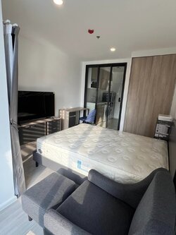 ให้เช่าคอนโด Denim Jatujak (เดนิม จตุจักร) - ห้องใหม่ยังไม่เคยปล่อยเช่าชั้นสูง - การเดินทาง: BTS หมอชิตและMRTจตุจักร - ใกล้ กรมขนส่ง ช่อง7