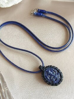 สร้อยคอจี้เชือกถักล้อมหินลาพิสลาซูลีแกะสลักองค์พระพิฆเนศ Lapis Lazuli