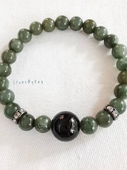 สร้อยข้อมือหยก+นิลแท้