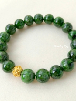 สร้อยข้อมือหินไดออปไซต์(Diopsite)