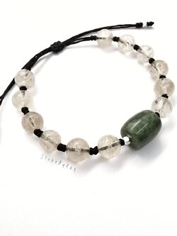 สร้อยข้อมือเชือกถักหินหยกกับหินไหมทอง