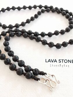 สร้อยคอเชือกถักหินลาวา