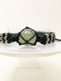 สร้อยข้อมือเชือกถักหินพรีไนท์ (Prehnite)