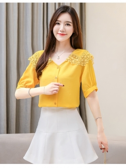 เสื้อสีเหลือง ผ้าคอตตอนทอเนื้อดีมาก กระดุมผ่าหน้าตลอดตัว