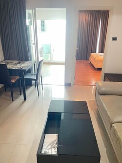 สนใจชมห้องติดต่อได้เลย Line ID: Smile-easy ปล่อยเช่าคอนโด Supalai Wellington 2 (ศุภาลัย เวลลิงตัน 2) - 1ห้องนอน 1ห้องน้ำ 1ห้องนั่งเล่น - ใกล้ MRT ศูนย์วัฒนธรรม - ขนาดห้อง 43 ตรม. ชั้น 11 ตึก 5