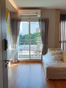 ให้เช่าคอนโด Lumpini Park Vibhavadi - Chatuchak (ลุมพินี พาร์ค วิภาวดี-จตุจักร) - ตกแต่งเฟอร์ครบ - การเดินทาง: รถไฟฟ้า BTS หมอชิต และรถไฟฟ้า MRT สถานีจตุจักร