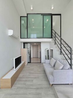 ปล่อยเช่า IDEO Charan 70 - Riverview (ไอดิโอ จรัญ 70 - ริเวอร์วิว) - โซนพื้นที่ MRT บางพลัด Duplex2ชั้น 1ห้องนอน 1ห้องน้ำ 1ห้องนั่งเล่น - ขนาดห้องด้านล่าง 37 ตรม. ชั้น 32 วิวแม่น้ำ - ให้เช่า 19,000 ต่อเดือน