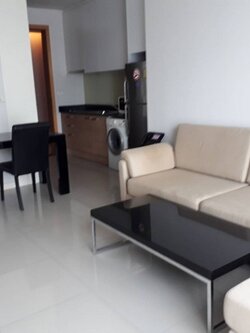 ให้เช่าและขาย Circle Condominium ห้องทิศเหนือ วิวด้านหน้าโครงการ