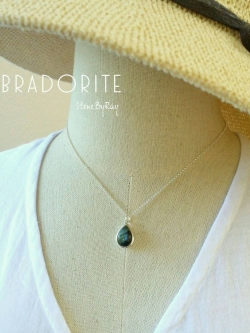 สร้อยคอเงินจี้หินลาบราโดไลท์