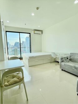 ให้เช่าห้องแบบ Studio 1ห้องน้ำ โซนพื้นที่ มศว. MRT เพชรบุรี คอนโด Supalai Premier @ Asoke (ศุภาลัย พรีเมียร์ แอท อโศก) ขนาดห้อง 33.5 ตรม. ชั้น 21