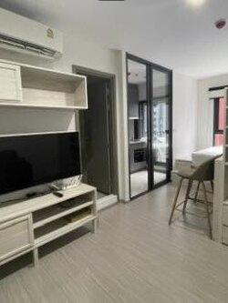 คอนโด Life Asoke Hype (ไลฟ์ อโศก ไฮป์) High Rise โซนพื้นที่ MRTพระราม9และเพชรบุรี ใกล้ มศว ให้เช่าห้องแบบ Studio 1ห้องน้ำ 1ห้องครัว