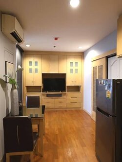 ให้เช่าคอนโด Pathumwan Resort (ปทุมวันรีสอร์ท) โซน รถไฟฟ้า BTS พญาไท 2ห้องนอน / 1ห้องน้ำ ขนาดห้อง 49 ตรม. ชั้น 5